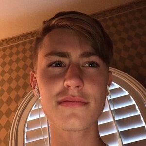 Meet your Posher, Collin